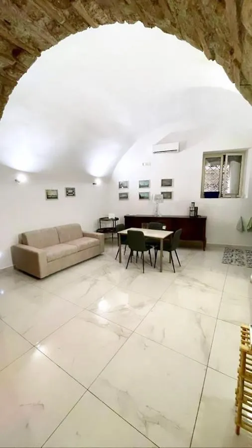 Appartamento Palazzo Foglia Naples Italy